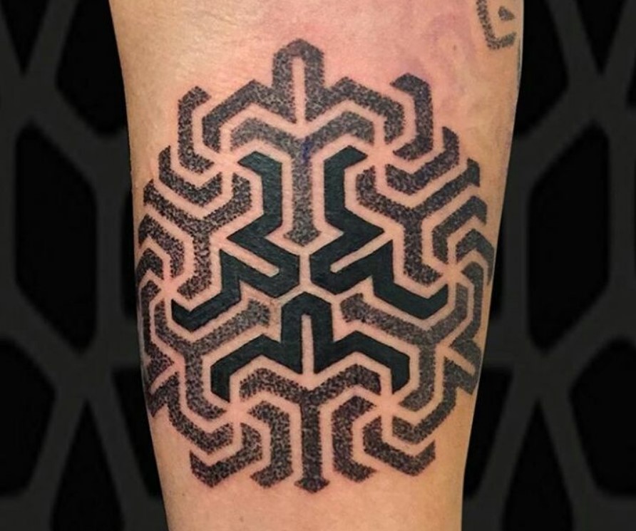 tatuaggio uomo mandala