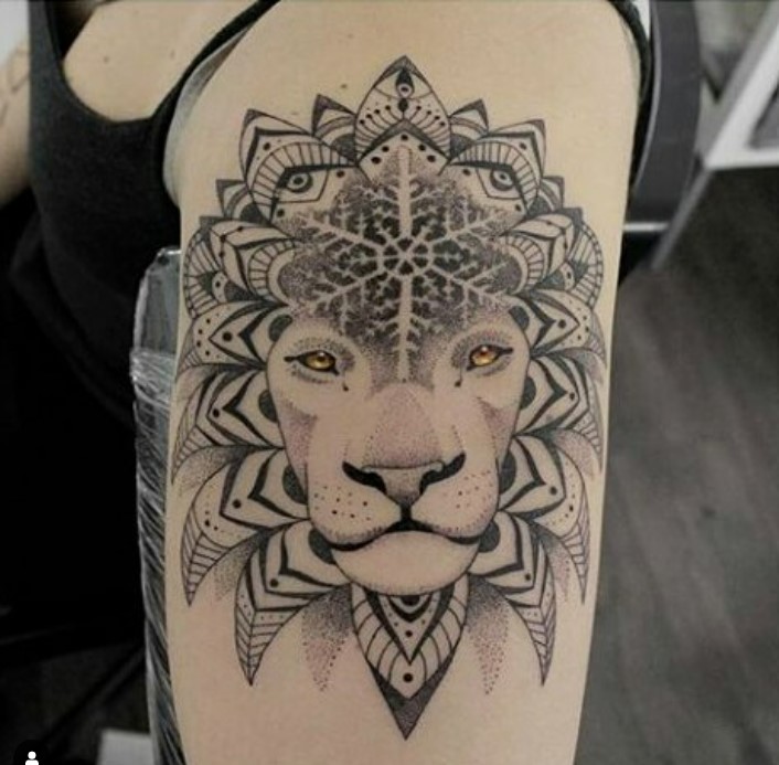 Tatuaggio leonessa