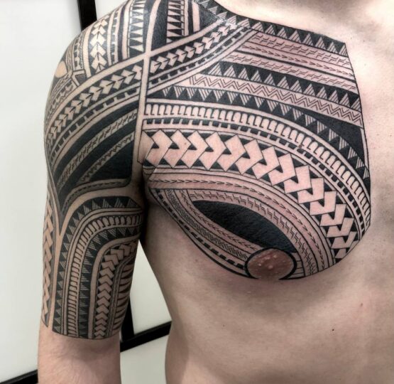 tattoo polinesiano